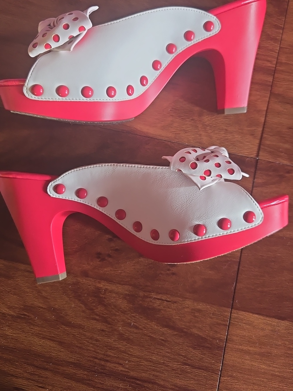 Retro Style White Bow Mules with Pink Insole Sz 8 - Picture 3 of 6